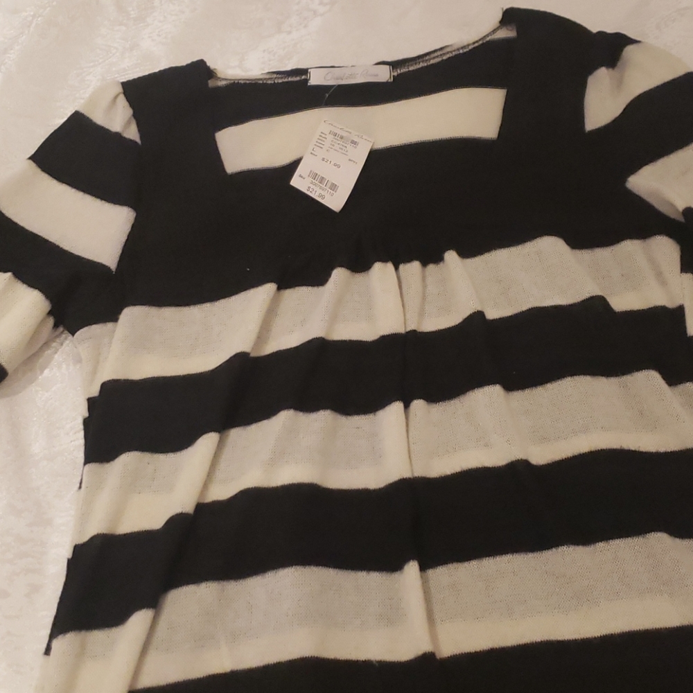 Sweater black and White stripe size L
